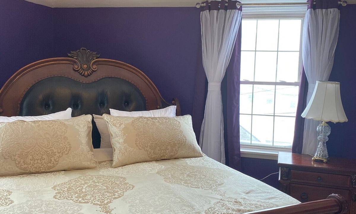 Pictou Bed & Breakfast | Seabank House Bed and Breakfast