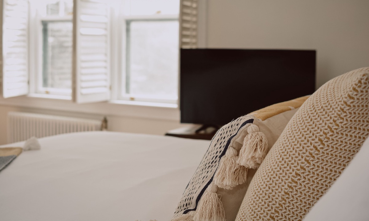 Grand Falls - Windsor Bed & Breakfast | Hill Road Manor Bed & Breakfast