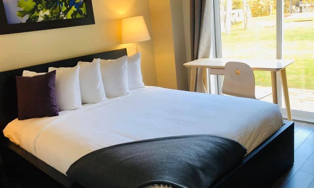 Val David Bed & Breakfast | Oberge Inn hotel - Nature, rivière, village