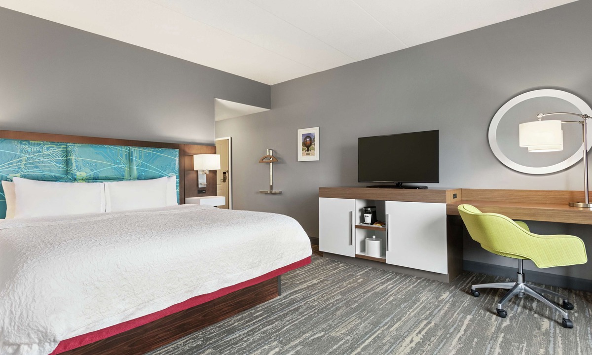 Westminster Hotel | Hampton Inn by Hilton London