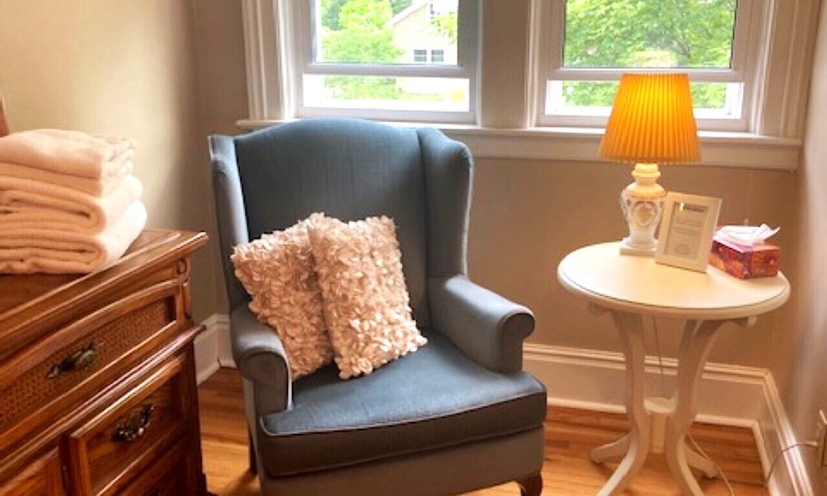 Stratford Bed & Breakfast | Cottage on Caledonia Bed & Breakfast