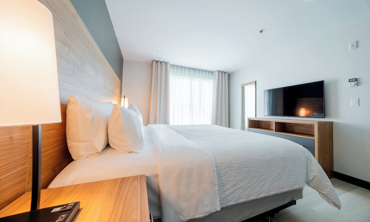 Trois-Rivieres Ouest Hotel | Candlewood Suites Trois Rivieres Ouest by IHG