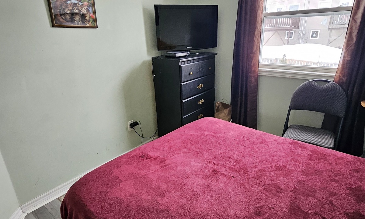 St. John's Bed & Breakfast | Cozy Pet Friendly Home