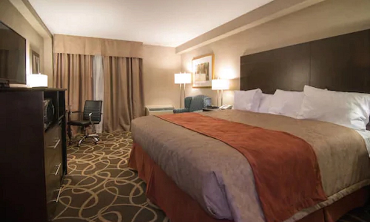 Cambridge Hotel | Travelodge by Wyndham Cambridge - Waterloo