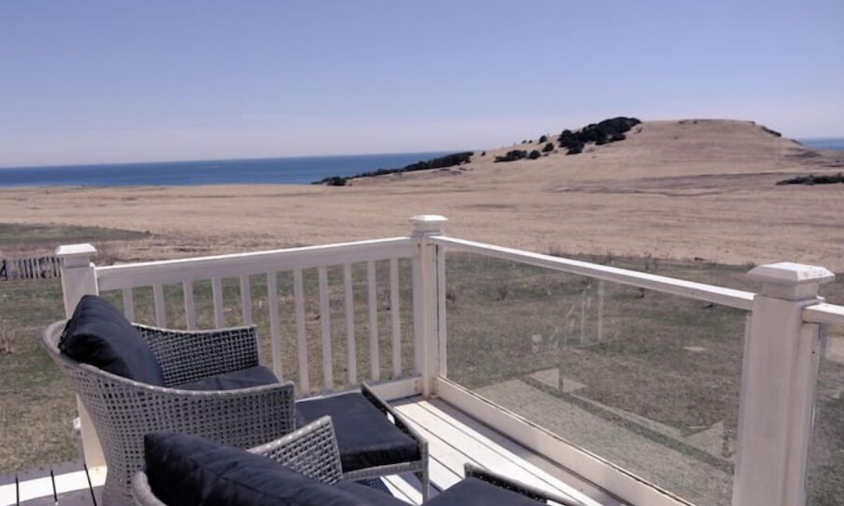 L'Ile-du-Havre-Aubert House | La Pausa, on the sea in Bassin, on the island of Havre Aubert