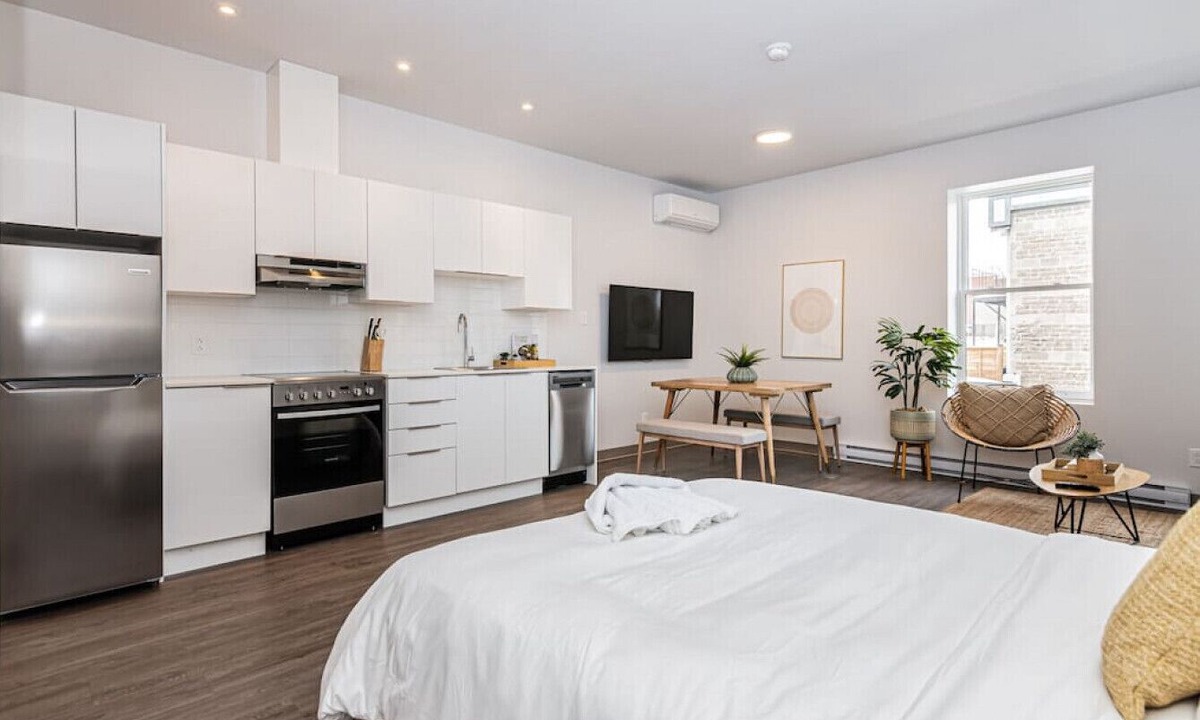 Plateau Mont Royal Apartment | Brand New and Perfectly Located Flat in Le Plateau by Denstays