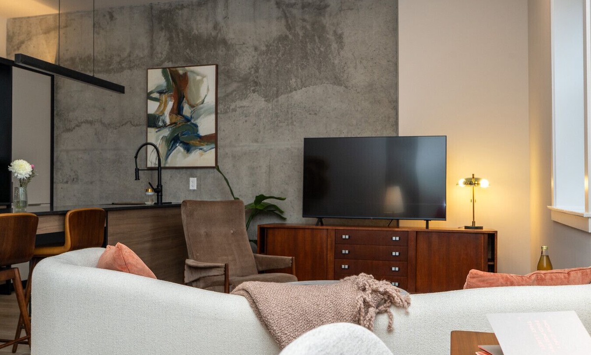 Downtown Halifax Apartment | *NEW Stunning 2B/1B Downtown Halifax