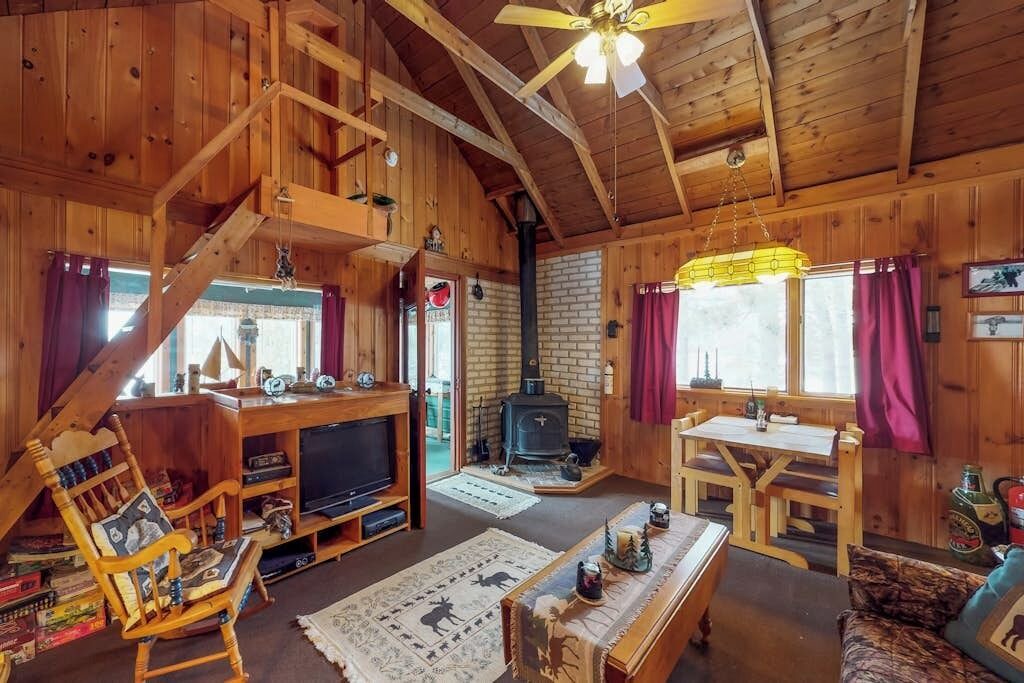 Greenville House | Lakefront cabin with private boat ramp, lake access, wrap-around porch, firepit