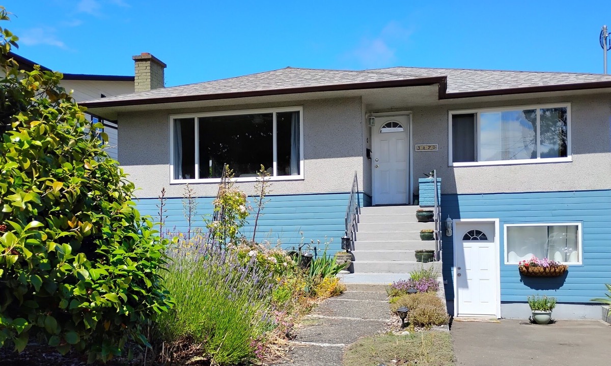 Saanich Bed & Breakfast | Victoria Garden Suite