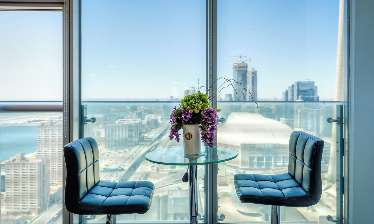Toronto Entertainment District Apartment | York Suites Toronto
