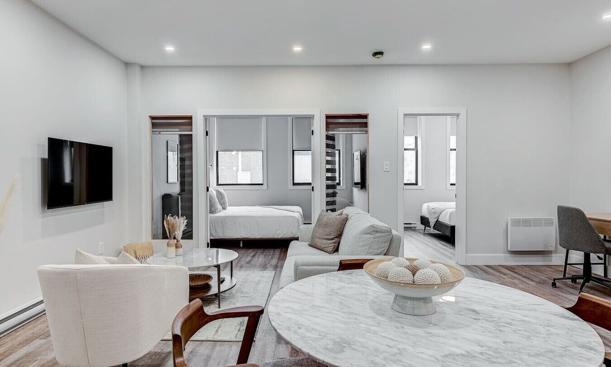 La Petite-Patrie Apartment | ZEN 2BDR APT with rooftop terrace -Plaza St-Hubert