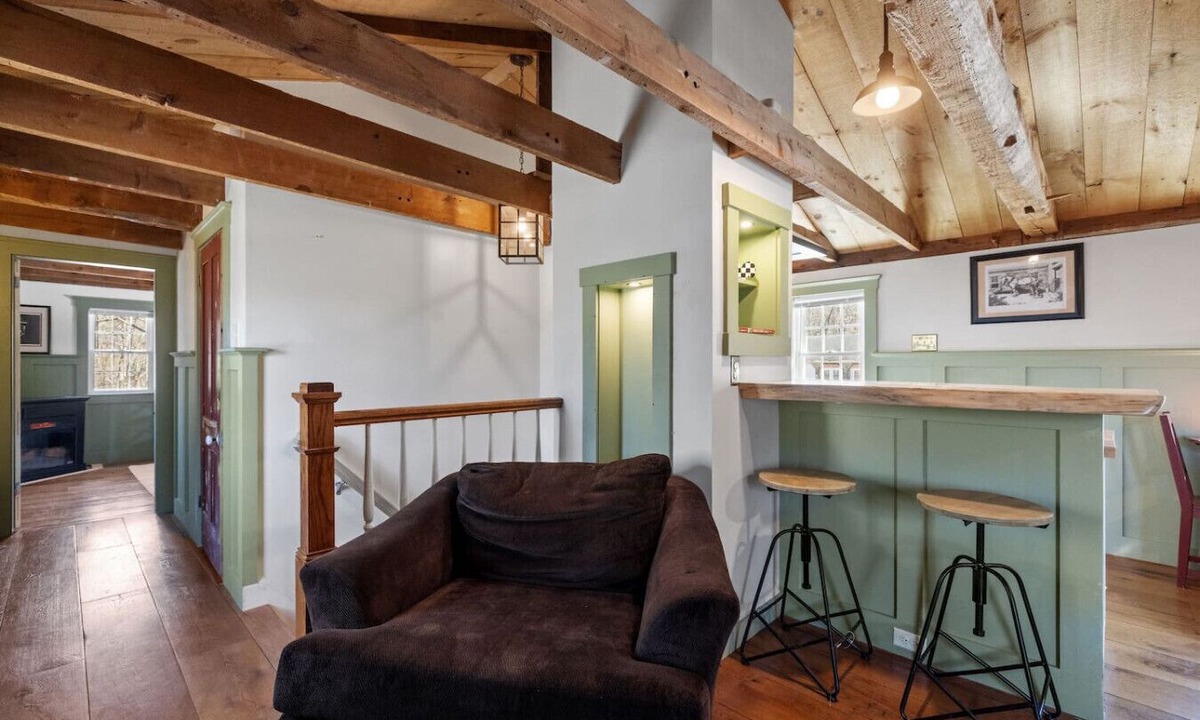 Gilmanton Apartment | Charming Lakes Region Farm Loft | Farm Animals