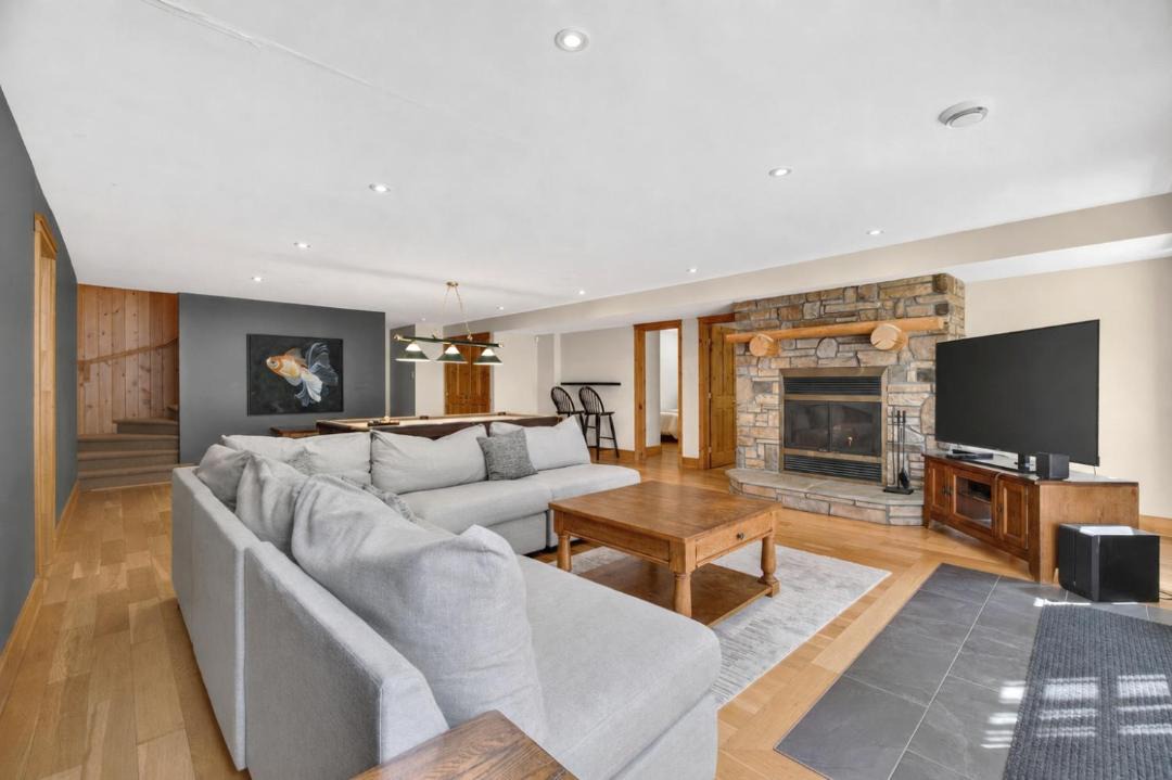 Fiddler Lake Resort Ski Chalet | Fiddler Lake Resort - Deer 48