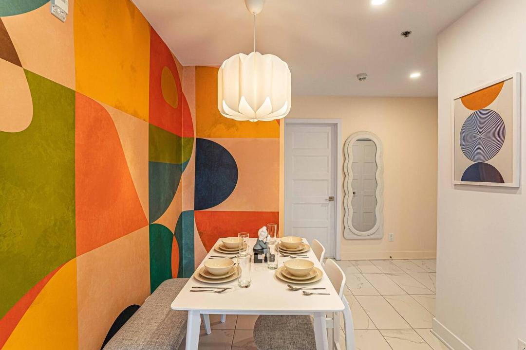 Cote-Des-Neiges—Notre-Dame-De-Grace Apartment | Stylish 2BR Condo with Rooftop Views & Gym Near Downtown & Airport
