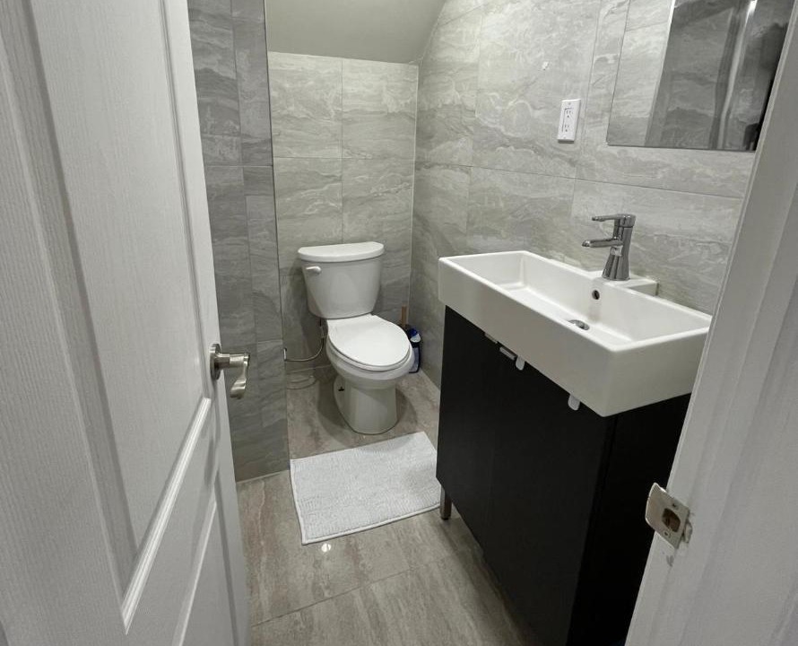 North York House | Yonge Sheppard House