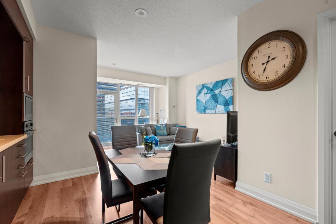 Willowdale Apartment | Amazing 1Bedroom 1BR Sheppard Metro Free parking