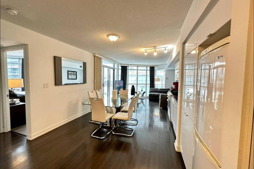 CityPlace Apartment | Spacious two-bedroom abode in the heart of TO