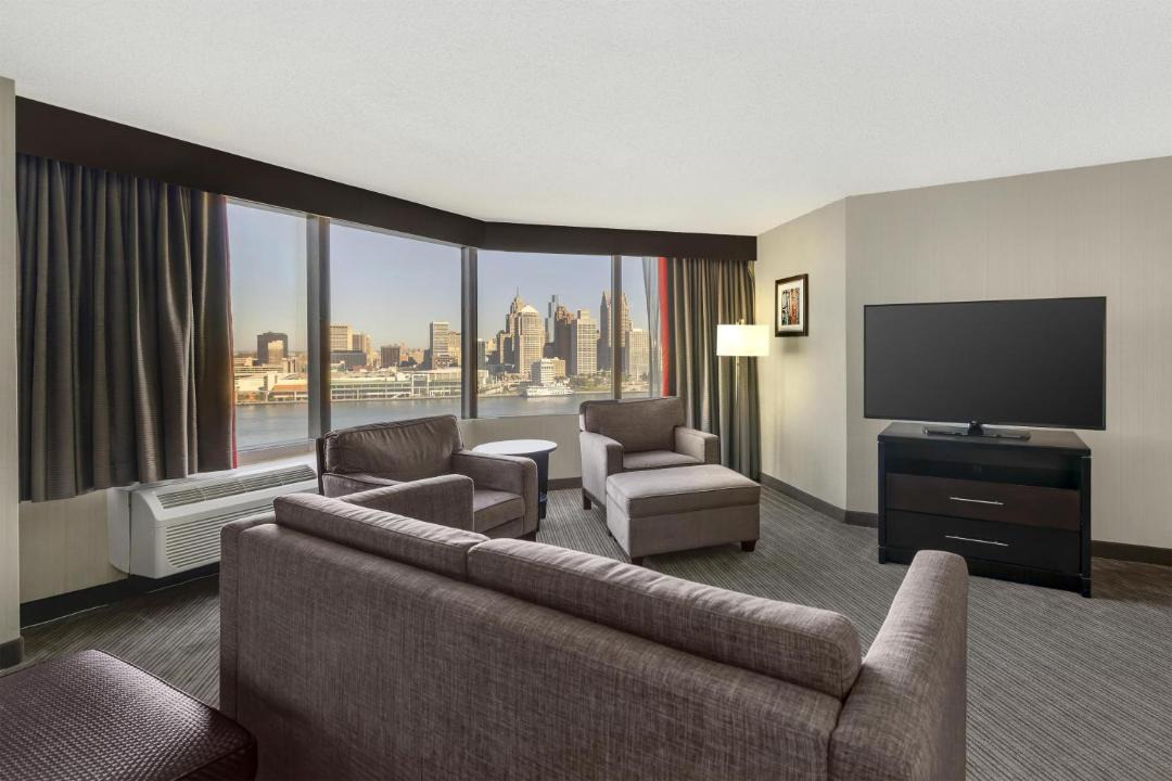 Windsor Hotel | Best Western Plus Waterfront Hotel