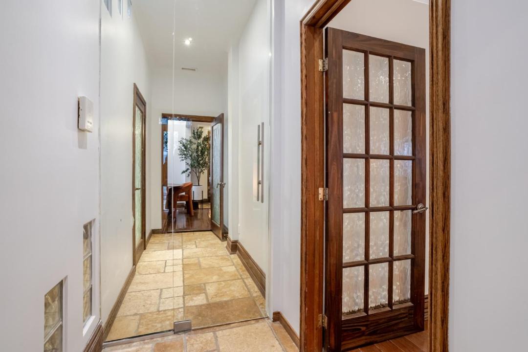 Shaughnessy Village Apartment | Bright Montreal Loft, Trendy Downtown Escape