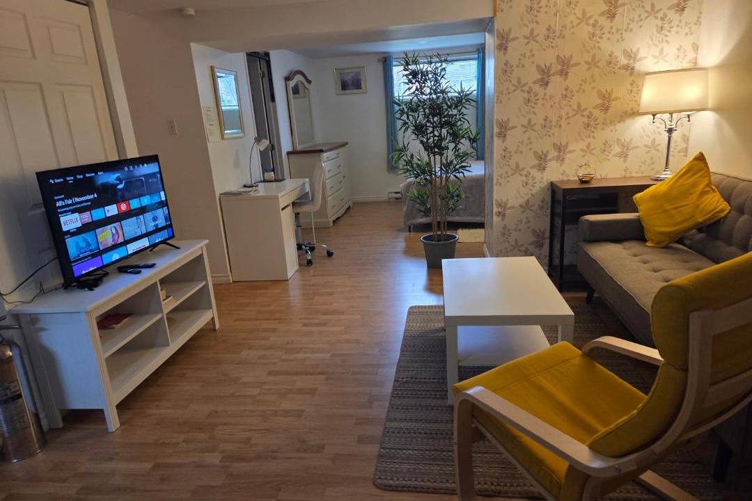 Vaudreuil Apartment | L ' Arlequin Suite et logement