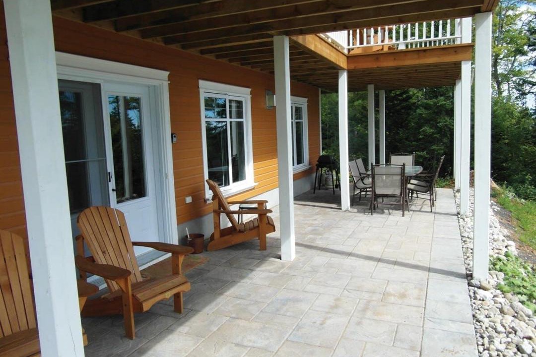 Petite-Riviere-Saint-Francois Ski Chalet | Chalet L'Officier #1 et #2 Charlevoix