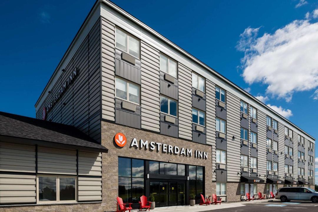 Florenceville-Bristol Hotel | Amsterdam Inn & Suites, an Ascend Collection Hotel