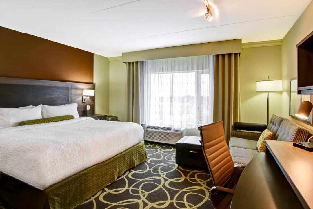 Kincardine Hotel | TownePlace Suites by Marriott Kincardine
