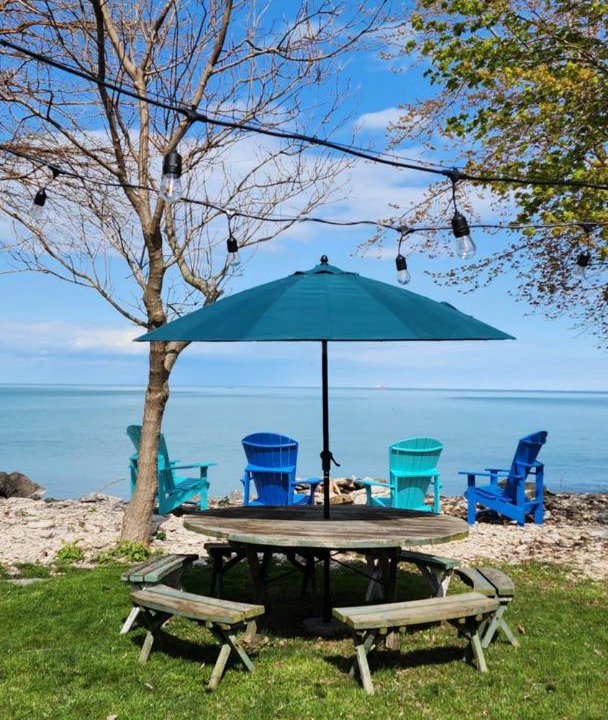 Kingsville House | Dreamcatcher Lake House