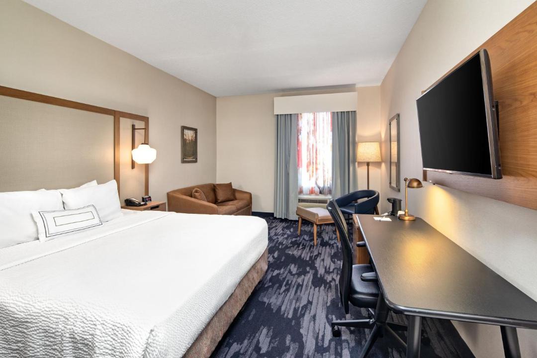 Clearview Hotel | Fairfield Inn by Marriott Toronto Oakville