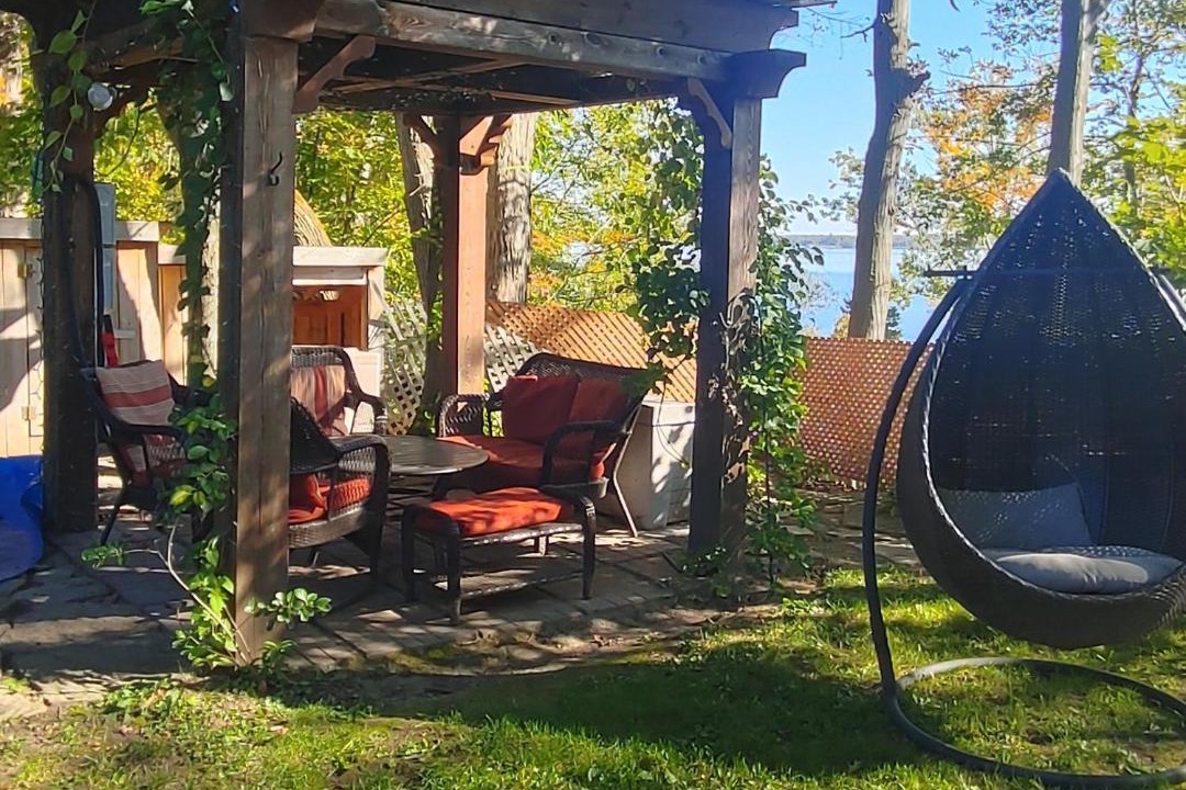 Grenville-sur-la-Rouge Ski Chalet | Le petit Montebello