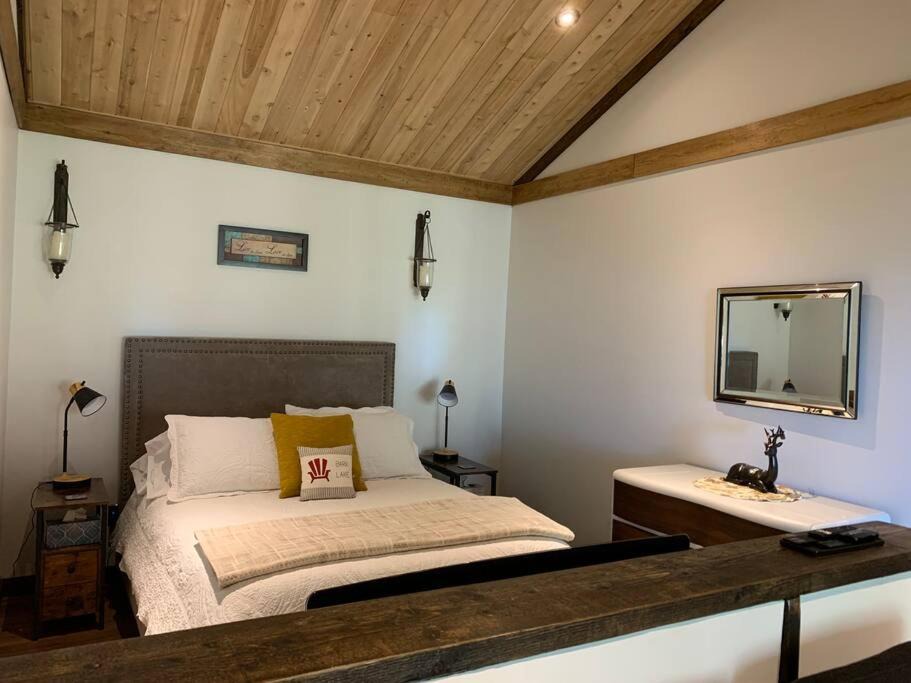 Madawaska Valley Ski Chalet | Private Cliffside Chalet Nestled in Nature With Western Sunsets & Waterfront Access Near Algonquin Park- Pass Included