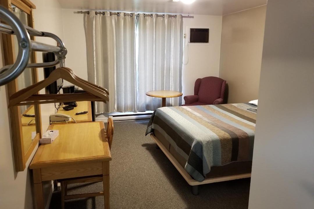 Jacksonville Hotel | Knights Inn Woodstock