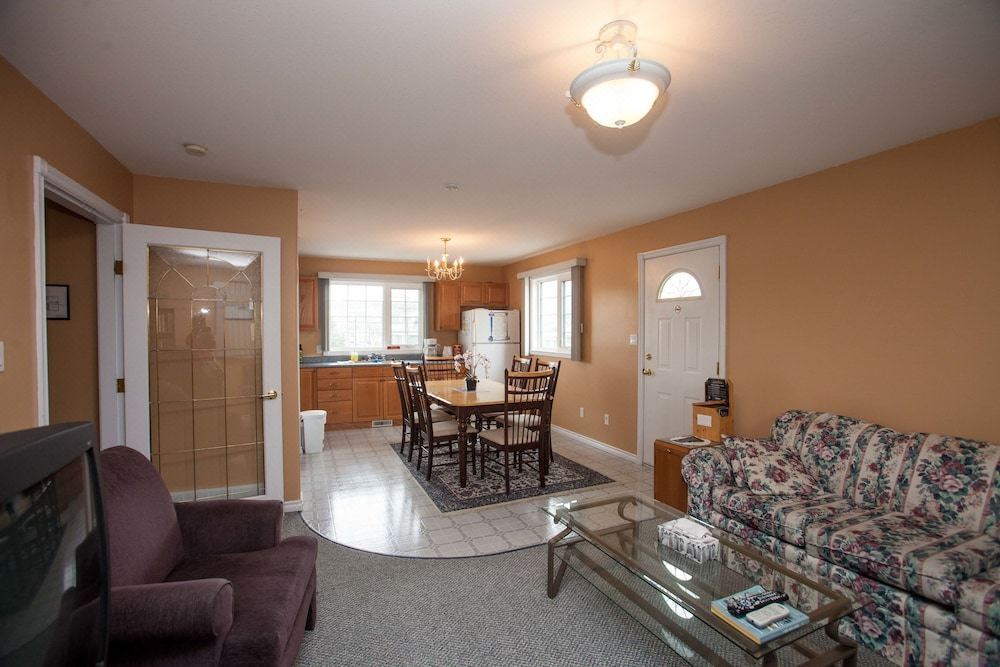 Photo of Livingroom in Whitehorse