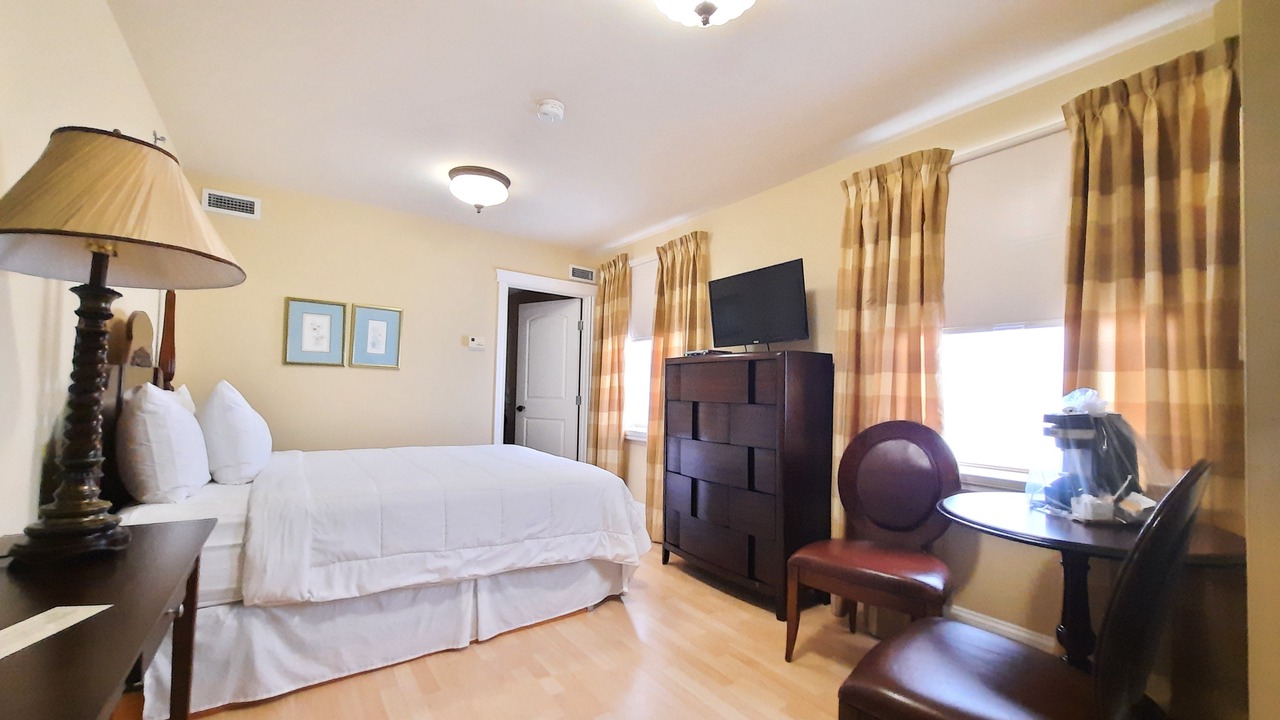Photo of Livingroom in Moose Jaw