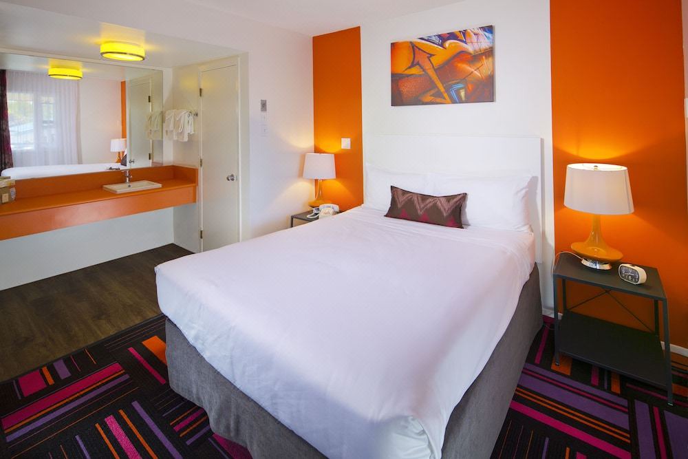Photo of Bedroom in Kelowna Central Business District