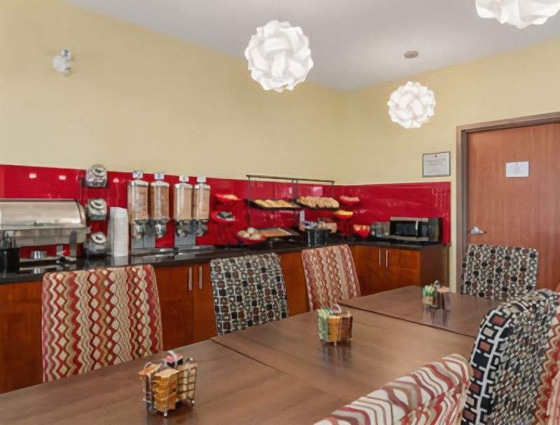 Photo of Livingroom in Carlyle