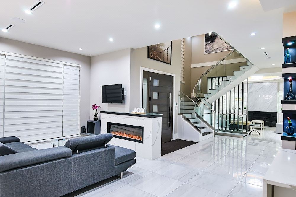 Photo of Livingroom in Burnaby