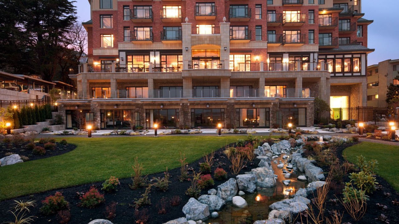 Photo of Buildings in South Oak Bay
