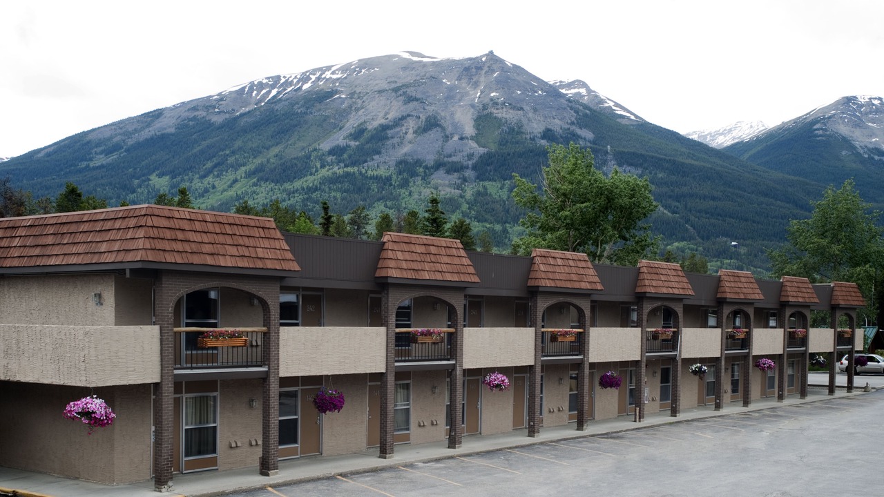 Photo of Buildings in Jasper
