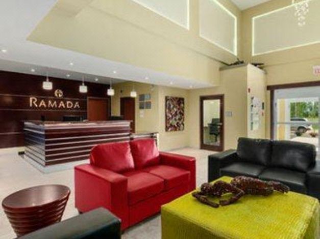 Photo of Livingroom in Carlyle
