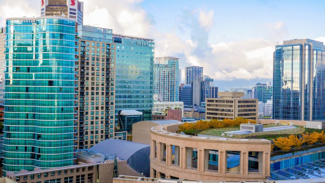 Photo of Buildings in Yaletown