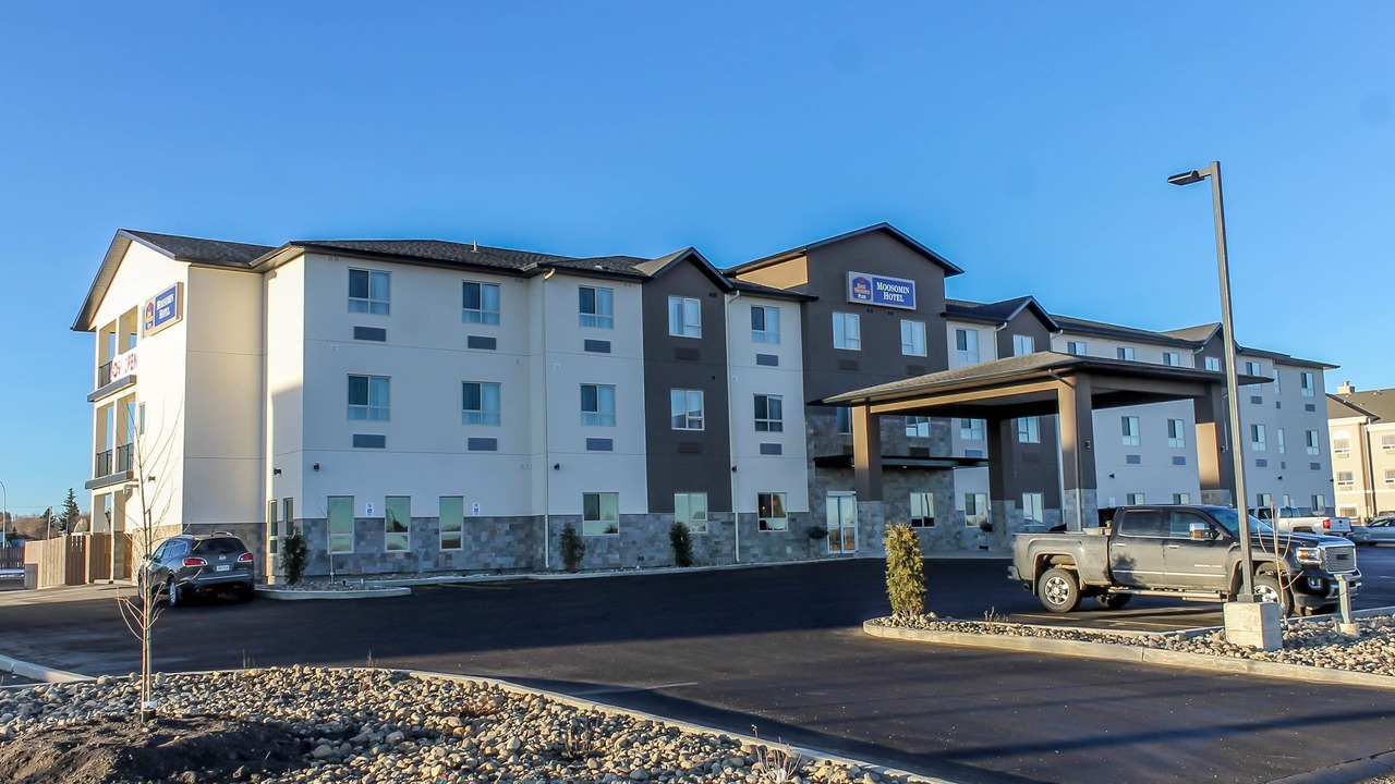 Photo of Buildings in Moosomin