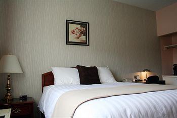 Photo of Bedroom in Whitehorse