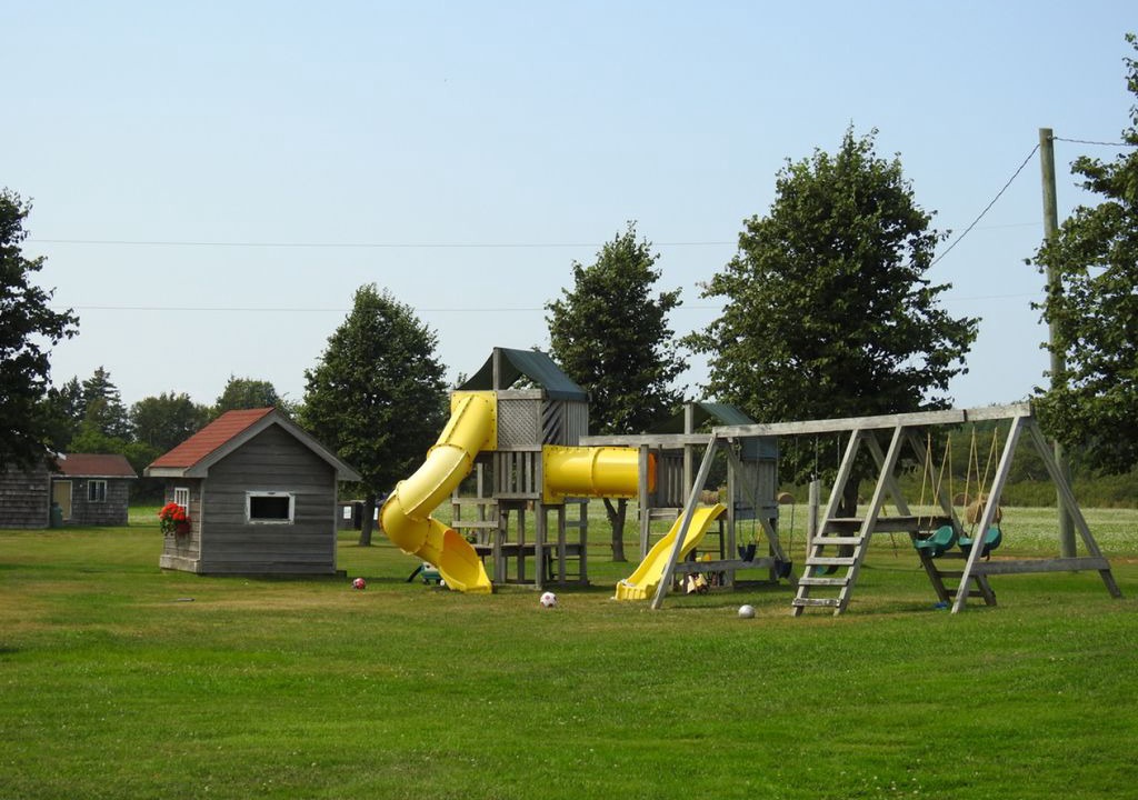 Photo of Buildings in Brackley Beach