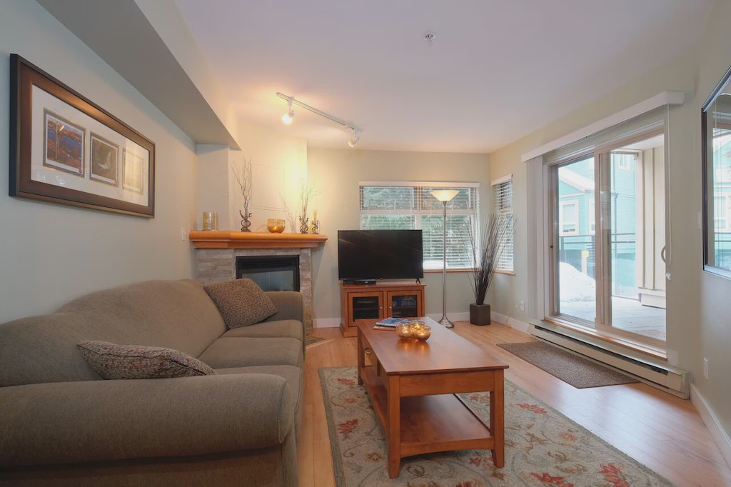 Photo of Livingroom in Whistler Creekside