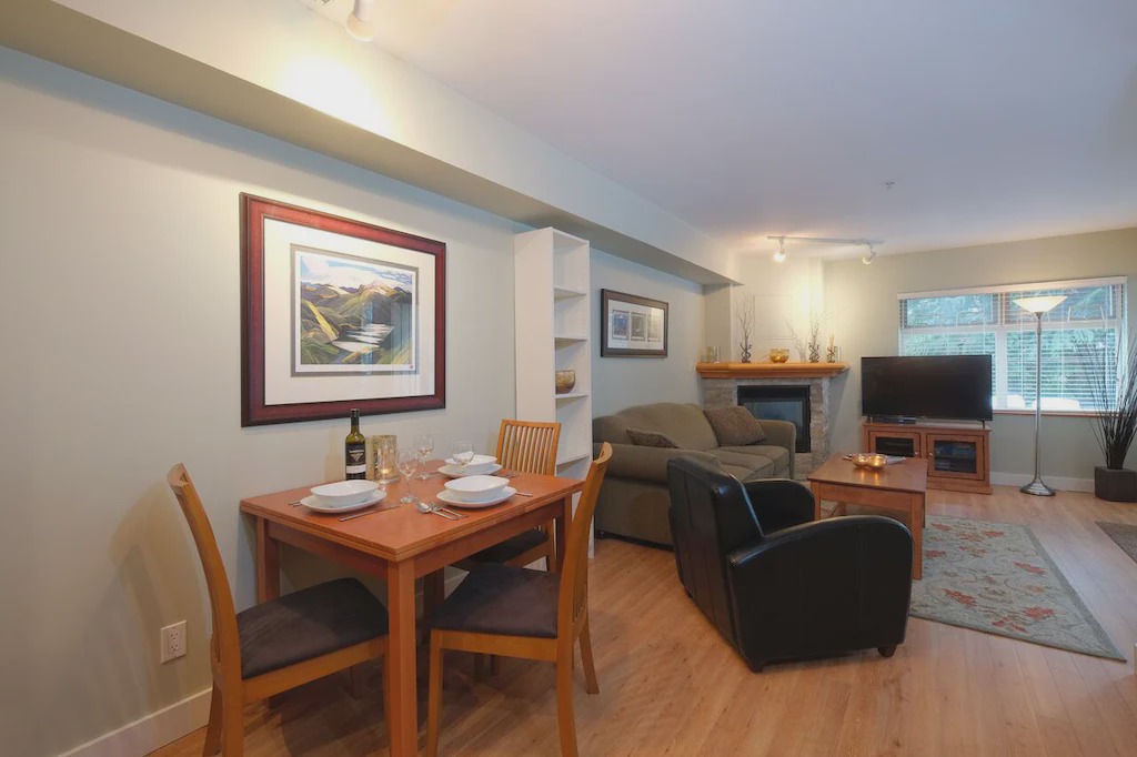 Photo of Livingroom in Whistler Creekside