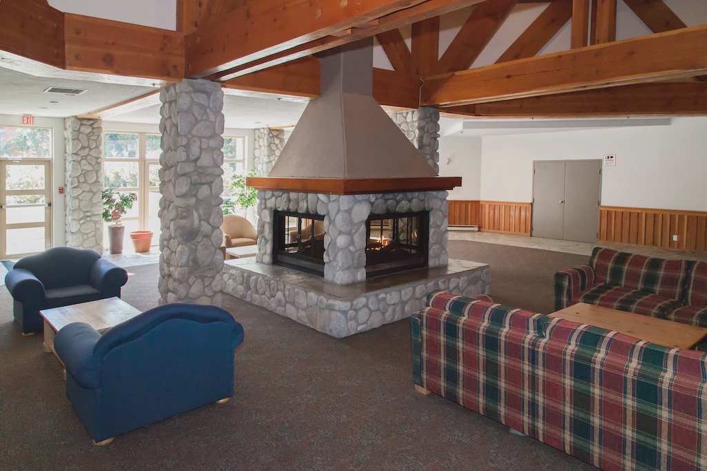 Photo of Livingroom in Whistler Creekside