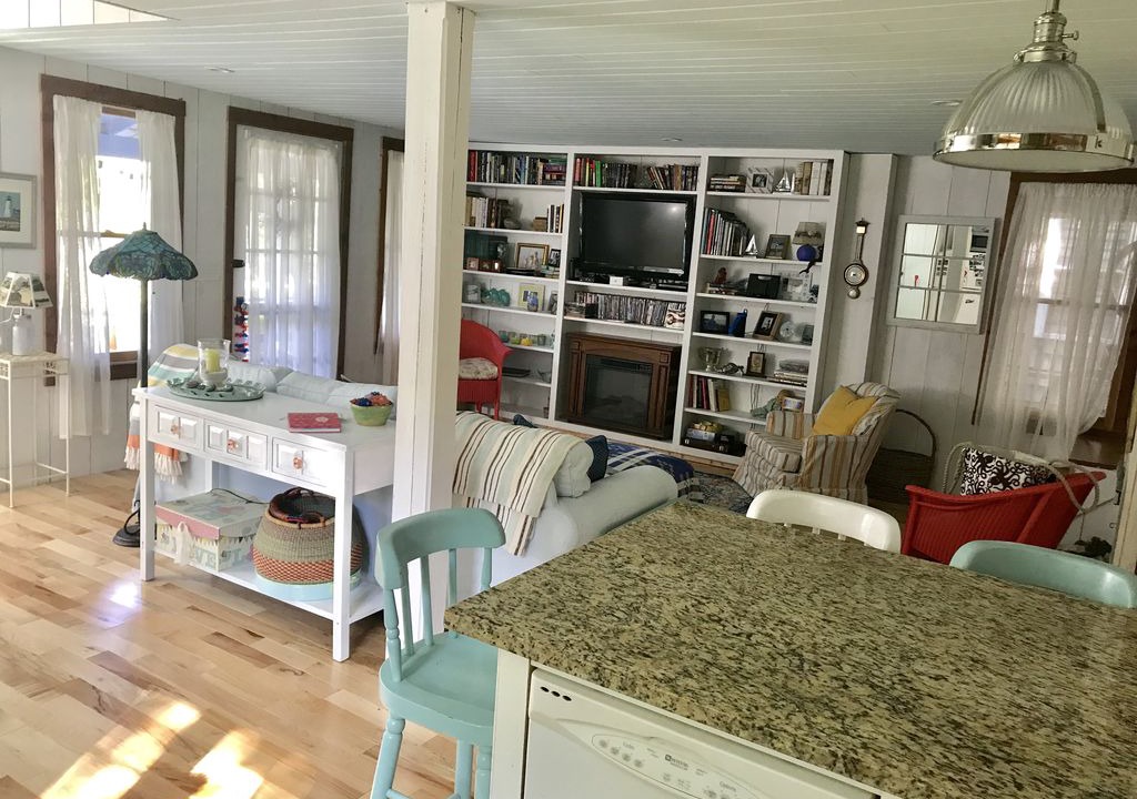 Photo of Livingroom in Peaks Island