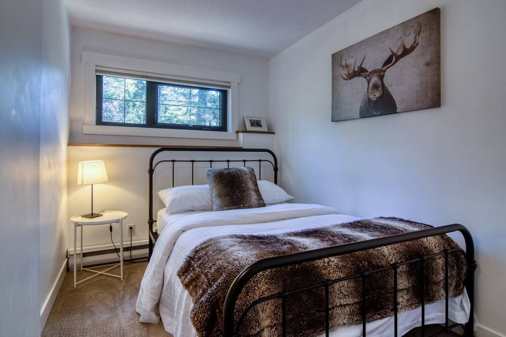 Photo of Bedroom in Invermere