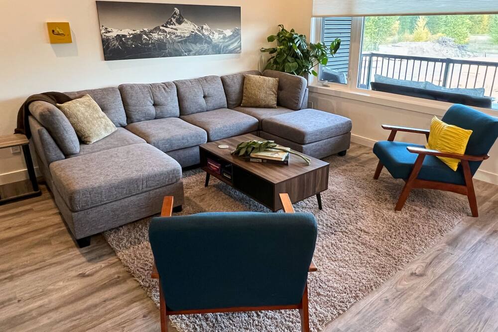 Photo of Livingroom in Fernie